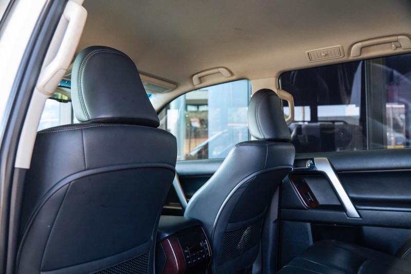 Toyota Land Cruiser Prado - Bruma Nissan - Image 16