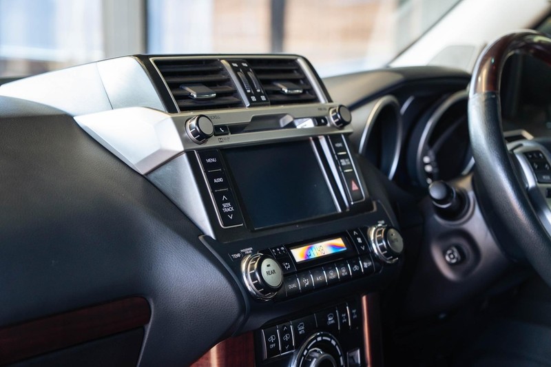 Toyota Land Cruiser Prado - Bruma Nissan - Image 14