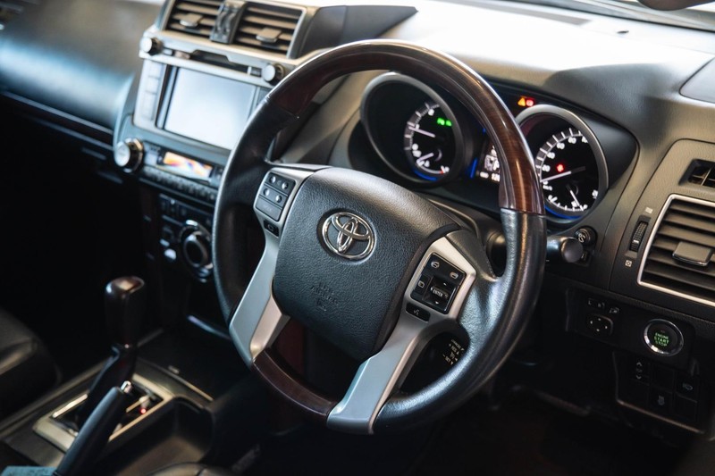 Toyota Land Cruiser Prado - Bruma Nissan - Image 18