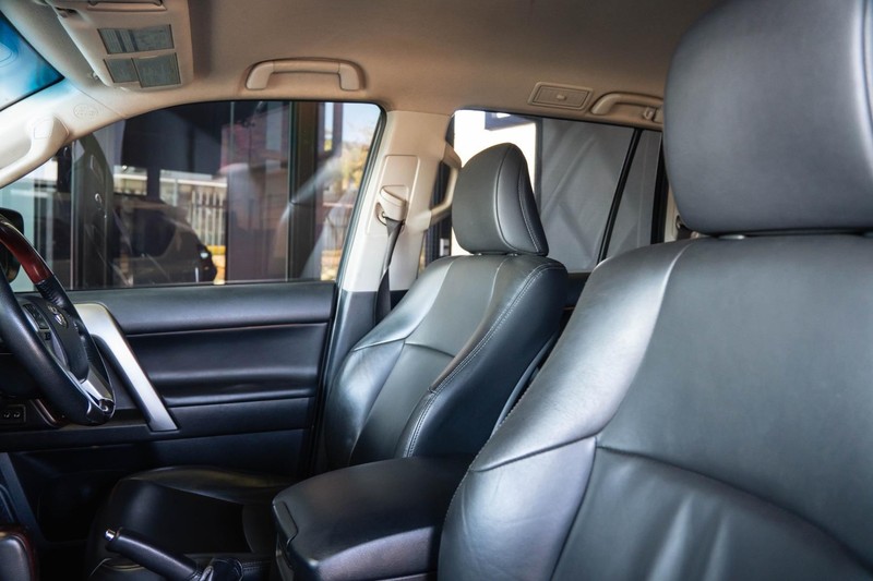 Toyota Land Cruiser Prado - Bruma Nissan - Image 10