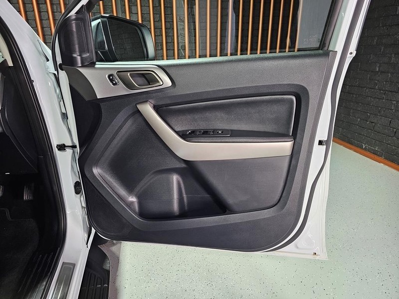 Ford Everest - Mit Mak Motors - Image 7