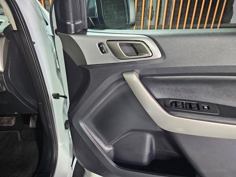 Ford Everest - Mit Mak Motors - Image 8