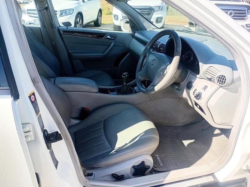 Mercedes-Benz C-class - Group1 Auto Midrand - Image 12