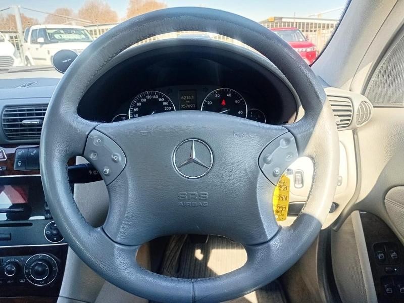 Mercedes-Benz C-class - Group1 Auto Midrand - Image 18