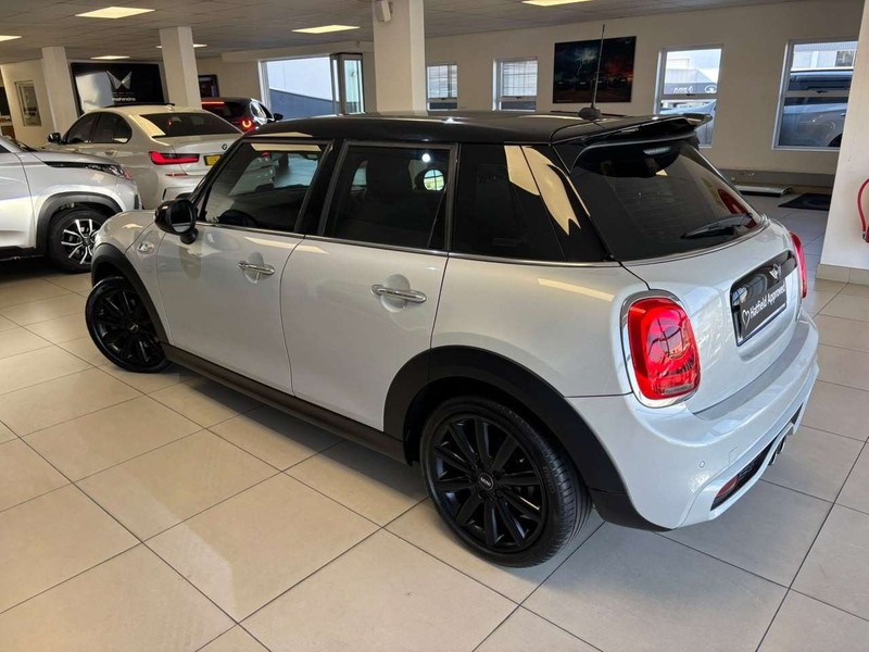 Mini Hatch - Mazda Woodmead - Image 9