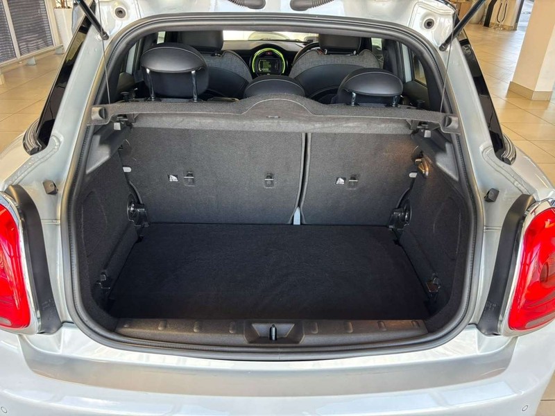 Mini Hatch - Mazda Woodmead - Image 10