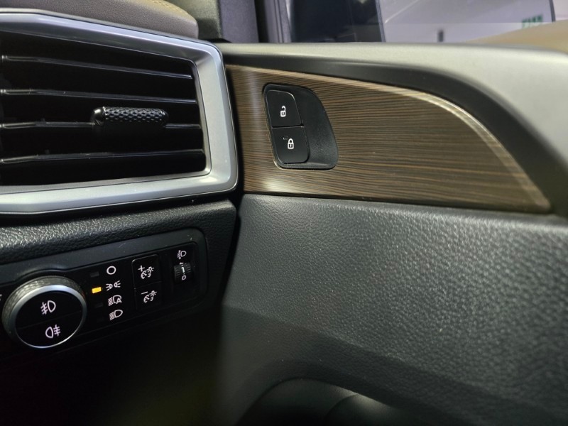 Volkswagen Amarok - Hatfield VW Northcliff - Image 28