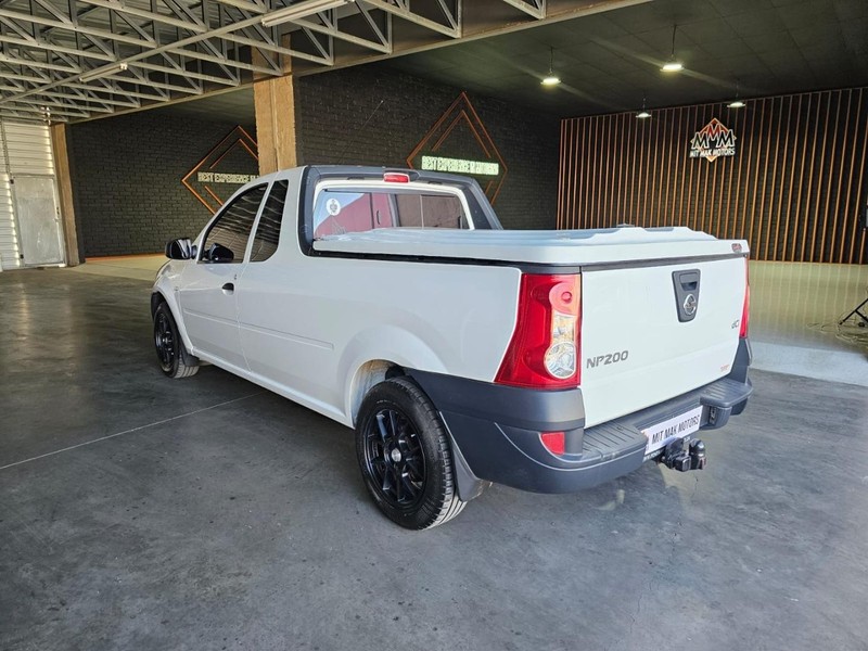 Nissan NP200 - Mit Mak Motors - Image 6