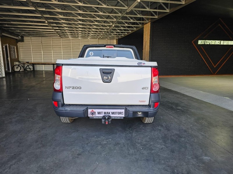 Nissan NP200 - Mit Mak Motors - Image 5
