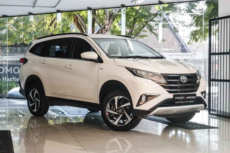 Toyota Rush - OMODA JAECOO Hatfield - Image 1