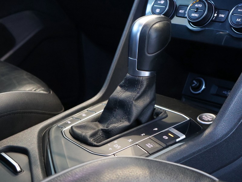 Volkswagen Tiguan - Hatfield VW Melrose Arch - Image 16