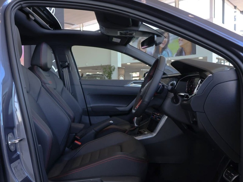 Volkswagen Polo - Hatfield VW Rivonia - Image 9