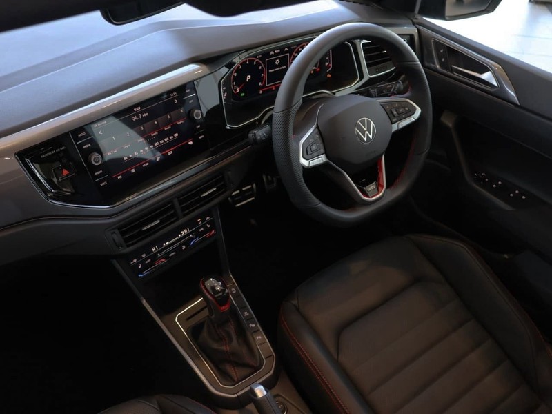 Volkswagen Polo - Hatfield VW Rivonia - Image 22