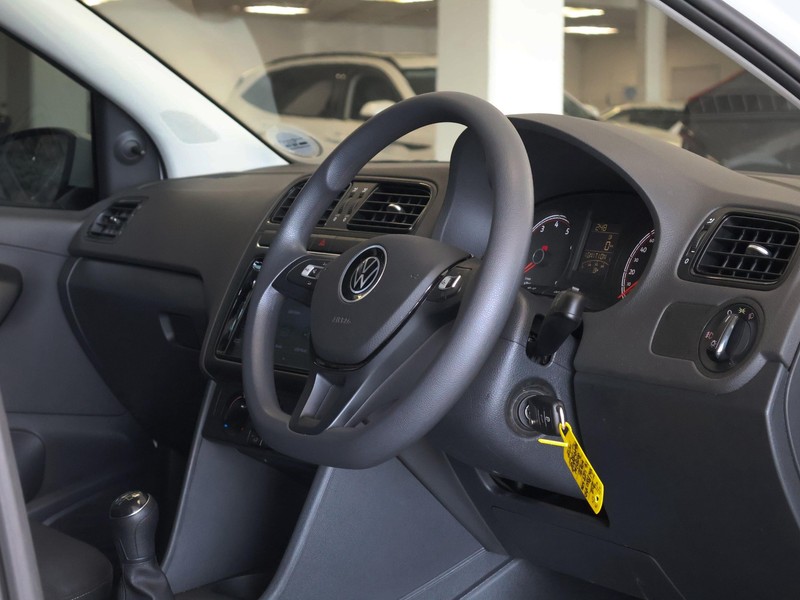 Volkswagen Polo Vivo - Hatfield VW Rivonia - Image 15