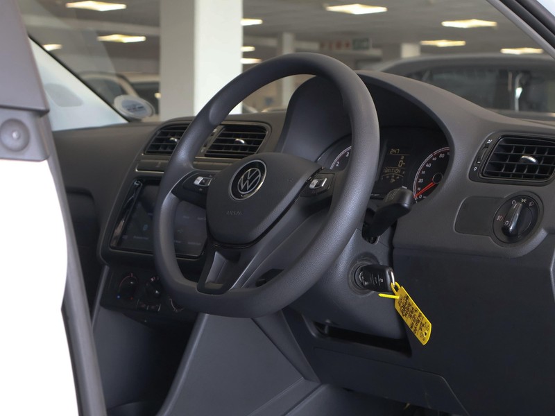 Volkswagen Polo Vivo - Hatfield VW Rivonia - Image 19