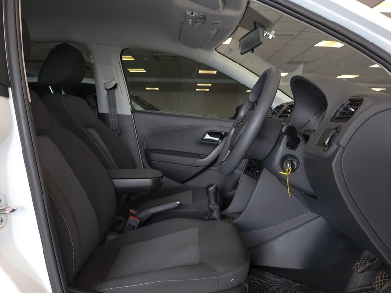 Volkswagen Polo Vivo - Hatfield VW Rivonia - Image 14