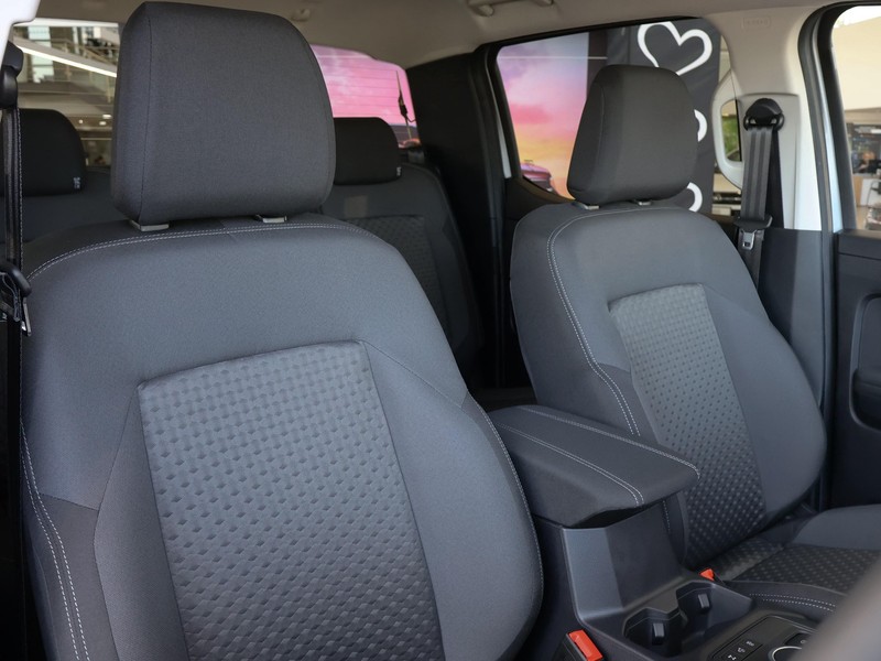 Volkswagen Amarok - Hatfield VW Rivonia - Image 36