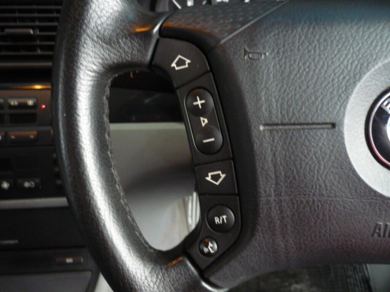 BMW 3 Series - LisaCars - Image 14