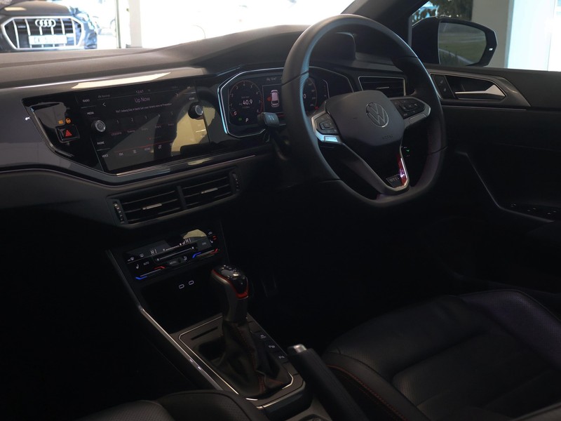 Volkswagen Polo - Hatfield VW Rivonia - Image 25