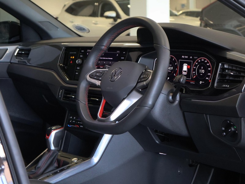 Volkswagen Polo - Hatfield VW Rivonia - Image 22