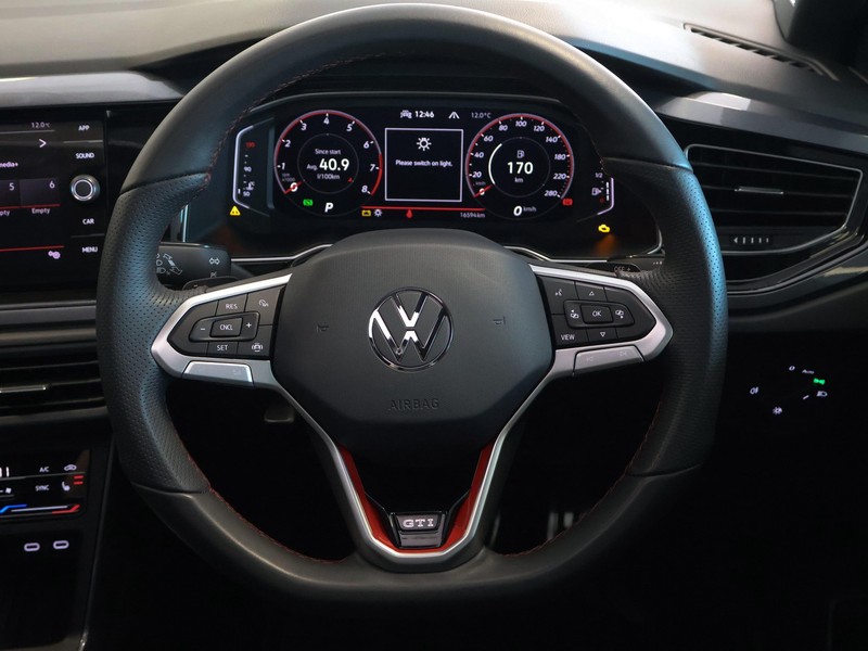 Volkswagen Polo - Hatfield VW Rivonia - Image 14
