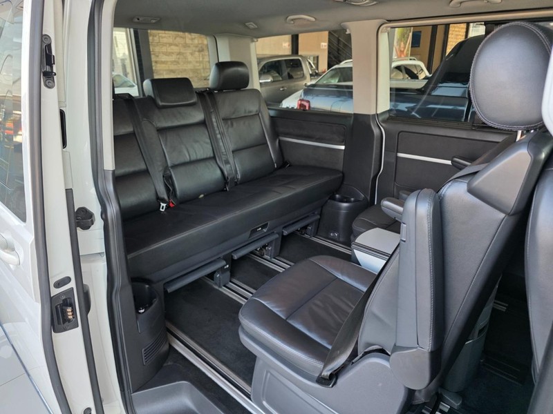 Volkswagen Transporter - Park Ford - Image 10
