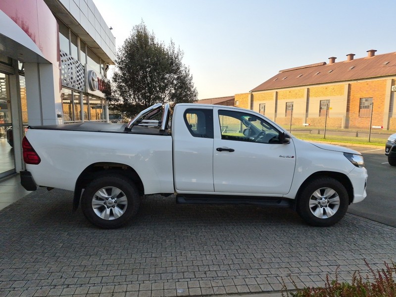 Toyota Hilux - Nic Bottari Toyota - Image 3