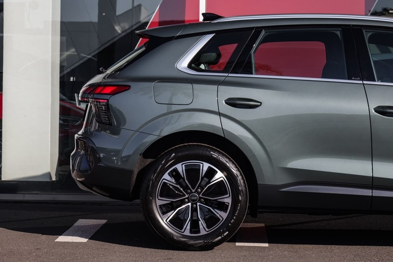 Audi Q3 - Audi Centre Hatfield - Image 5