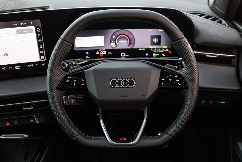 Audi Q3 - Audi Centre Hatfield - Image 17