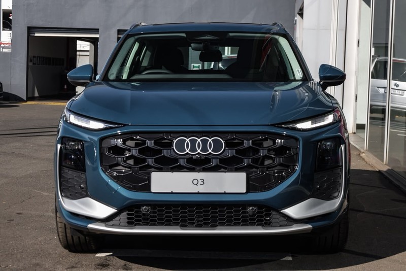 Audi Q3 - Audi Centre Hatfield - Image 3
