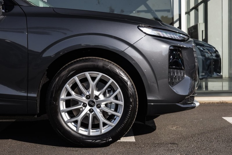 Audi Q3 - Audi Centre Hatfield - Image 3