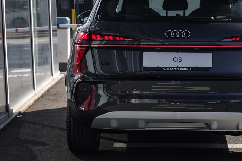 Audi Q3 - Audi Centre Hatfield - Image 10