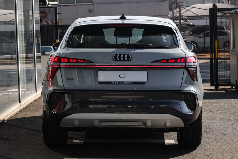 Audi Q3 - Audi Centre Hatfield - Image 8