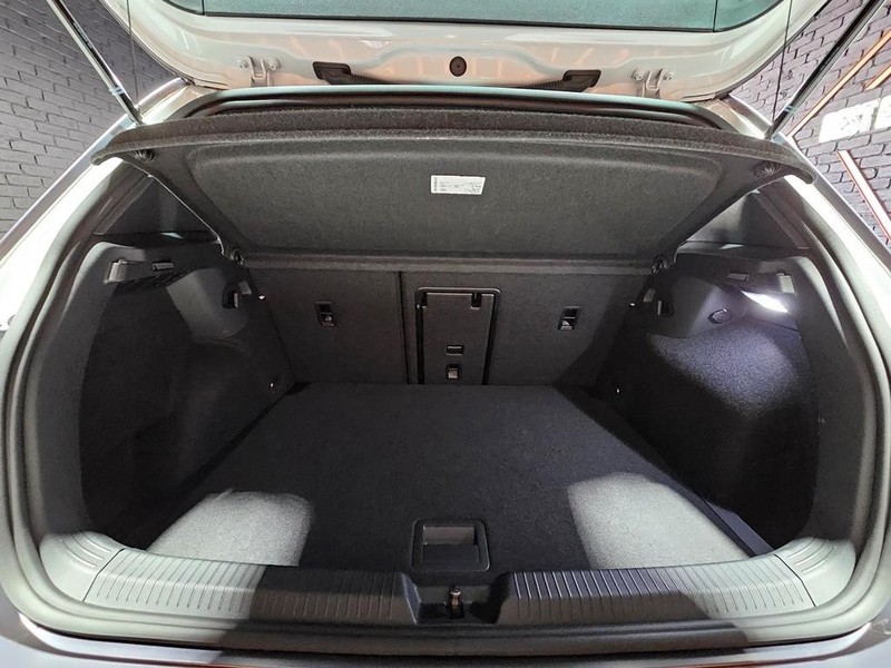 Volkswagen Golf - Mit Mak Motors - Image 30