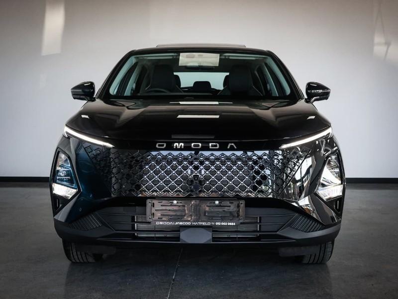Omoda C5 - OMODA JAECOO Silver Lakes - Image 3