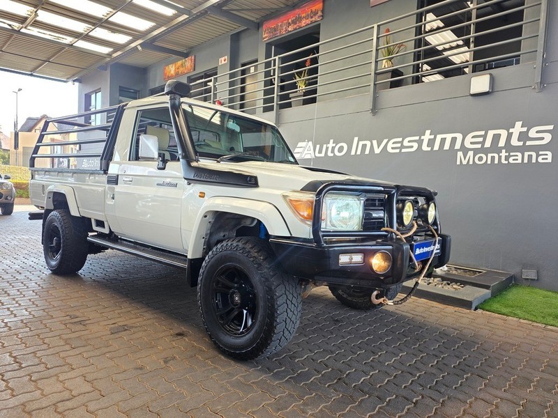 Toyota Land Cruiser - Auto Investments Montana - Image 1
