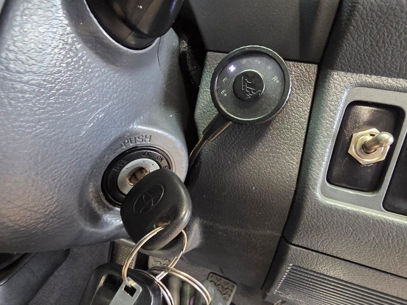 Toyota Land Cruiser - Auto Investments Montana - Image 15