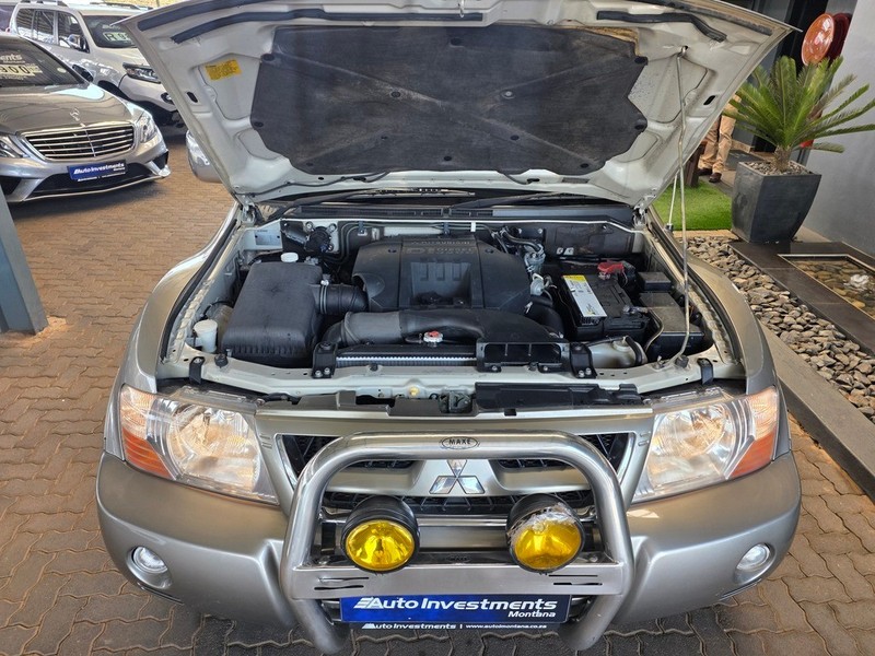 Mitsubishi Pajero - Auto Investments Montana - Image 17
