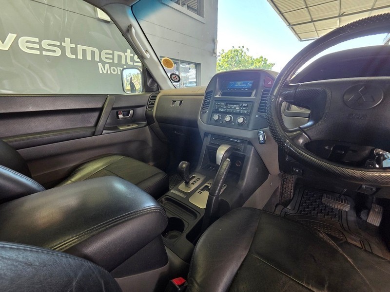 Mitsubishi Pajero - Auto Investments Montana - Image 14