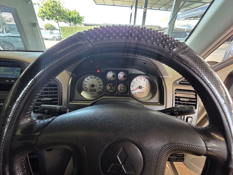 Mitsubishi Pajero - Auto Investments Montana - Image 11