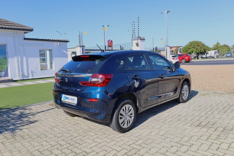 Suzuki Baleno - King Cars Bellville/Vredekloof - Image 10