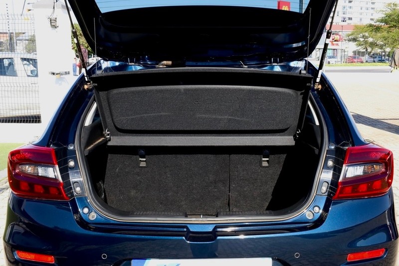 Suzuki Baleno - King Cars Bellville/Vredekloof - Image 16