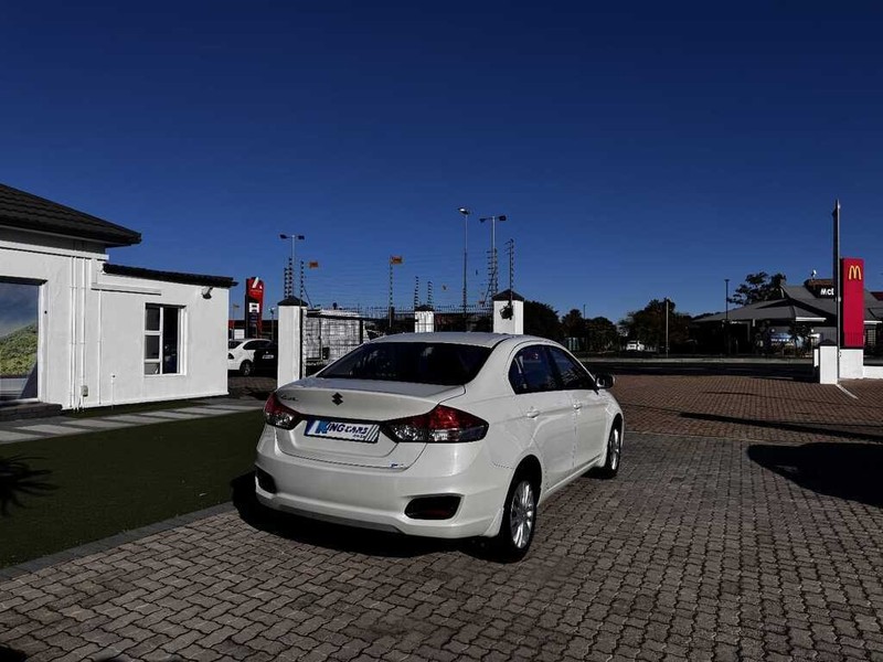 Suzuki Ciaz - King Cars Bellville/Vredekloof - Image 4