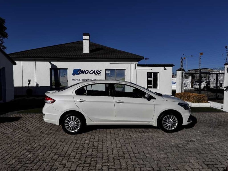 Suzuki Ciaz - King Cars Bellville/Vredekloof - Image 8