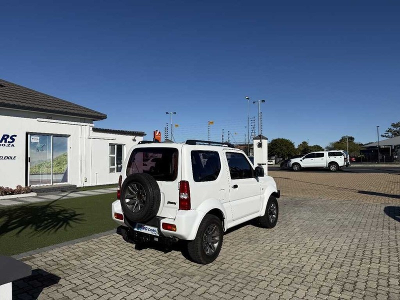 Suzuki Jimny - King Cars Bellville/Vredekloof - Image 3