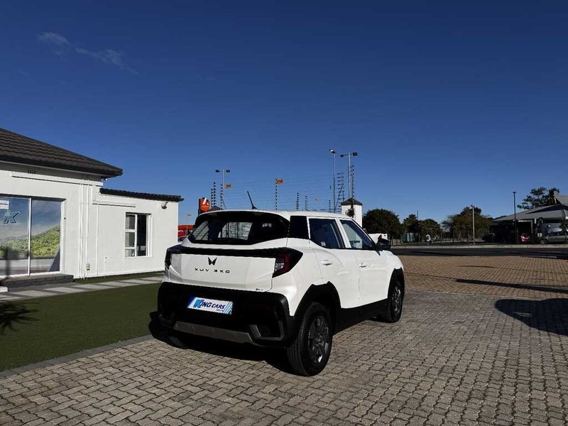 Mahindra XUV 3XO - King Cars Bellville/Vredekloof - Image 6