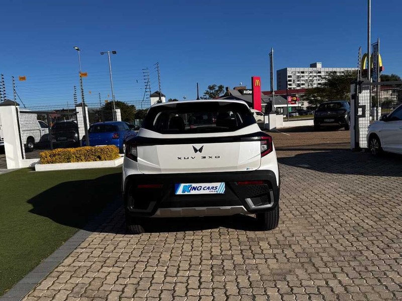 Mahindra XUV 3XO - King Cars Bellville/Vredekloof - Image 9