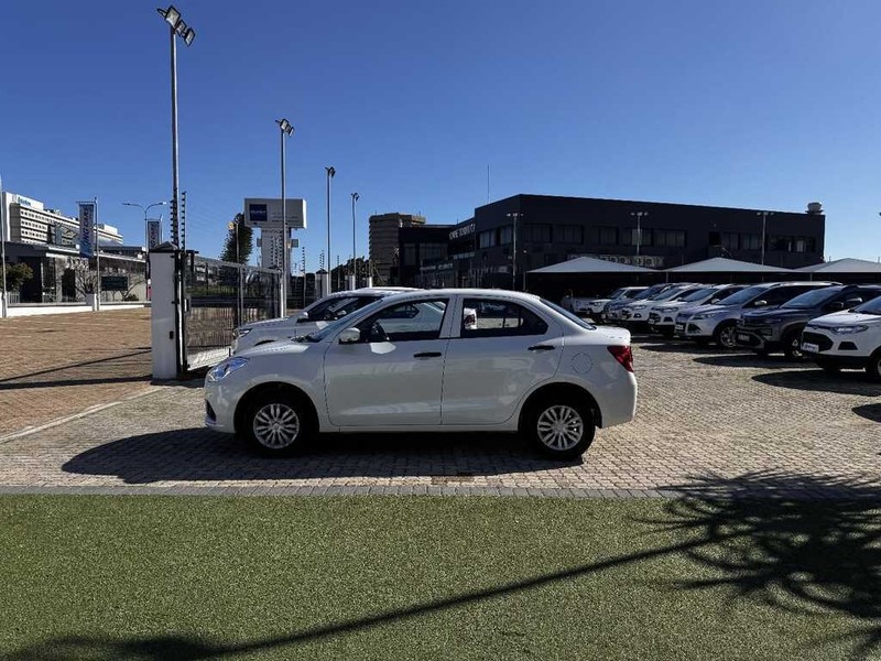Suzuki Swift - King Cars Bellville/Vredekloof - Image 4