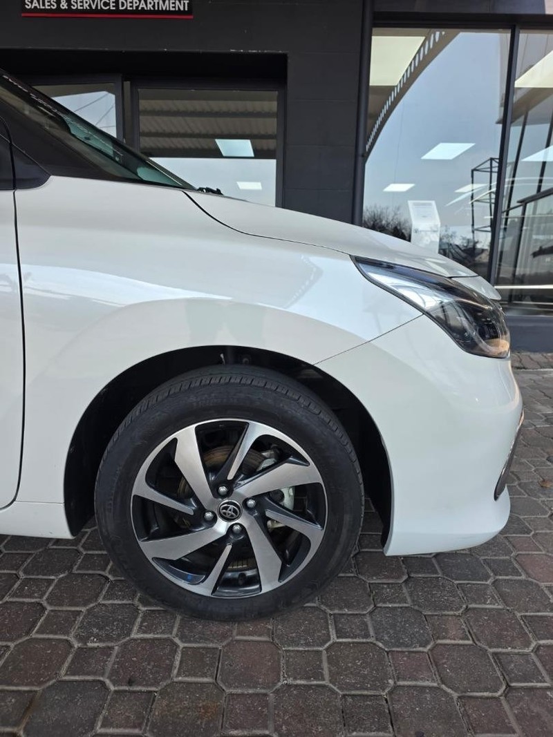 Toyota Starlet - Mitsubishi Rivonia - Image 5