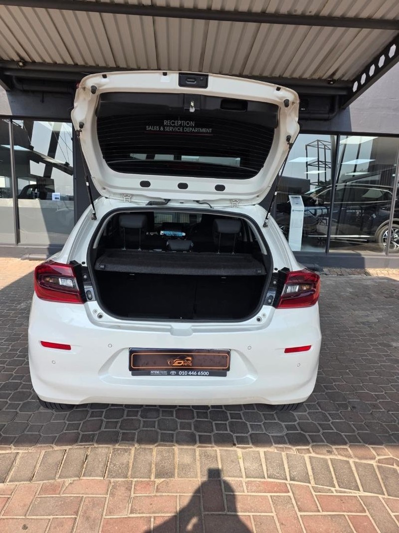 Toyota Starlet - Mitsubishi Rivonia - Image 9